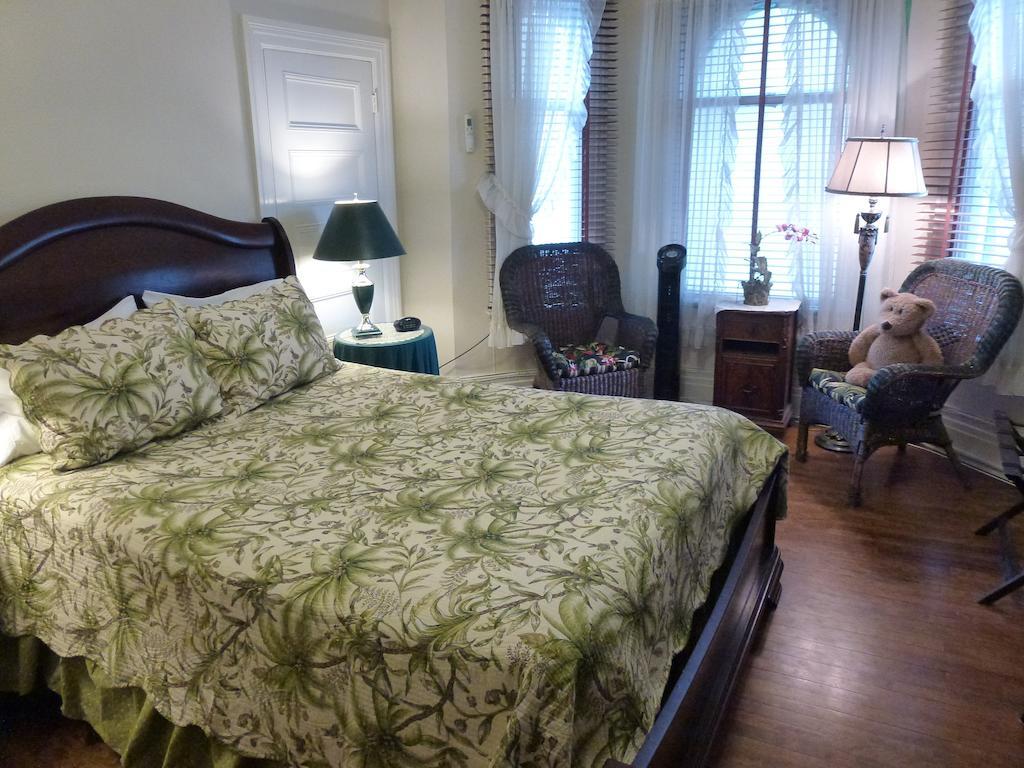 Auberge King Edward Bed And Breakfast Оттава Номер фото