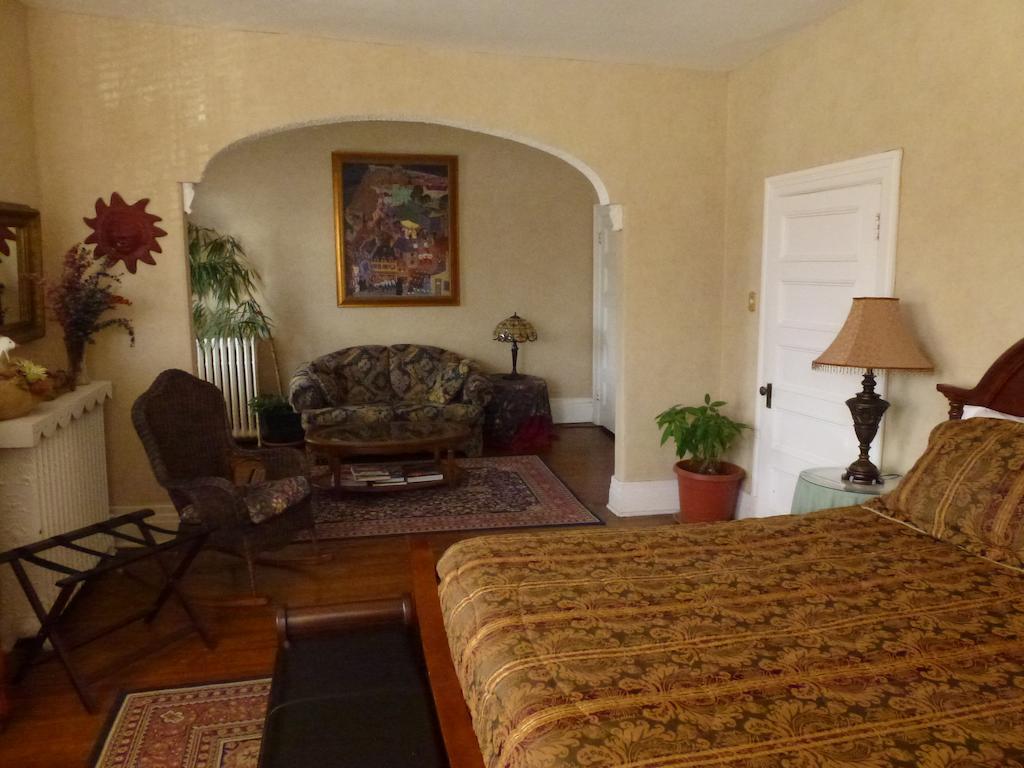 Auberge King Edward Bed And Breakfast Оттава Номер фото